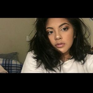 Meet your Posher, Destiny